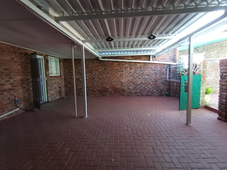 2 Bedroom Property for Sale in Parys Free State
